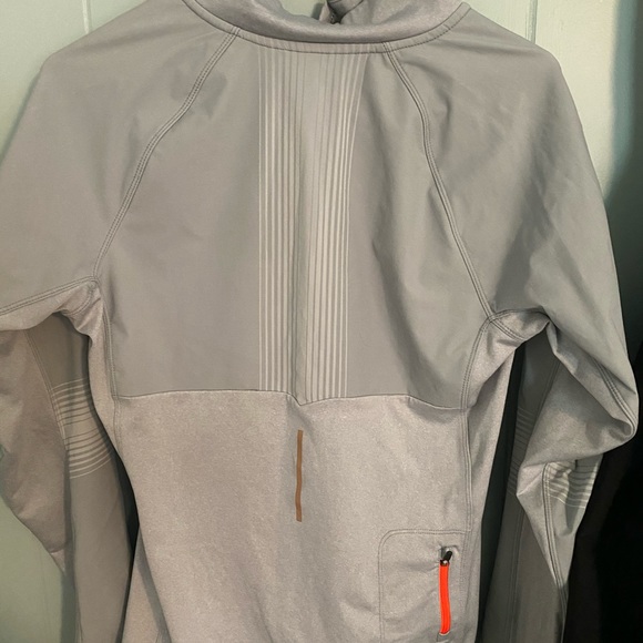 Nike jacket - Picture 6 of 6